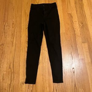 🐜🐜AMERICAN EAGLE BLACK SKINNY JEANS